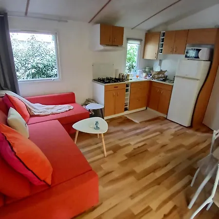 Kemping Mobil-home Confort 2 A *