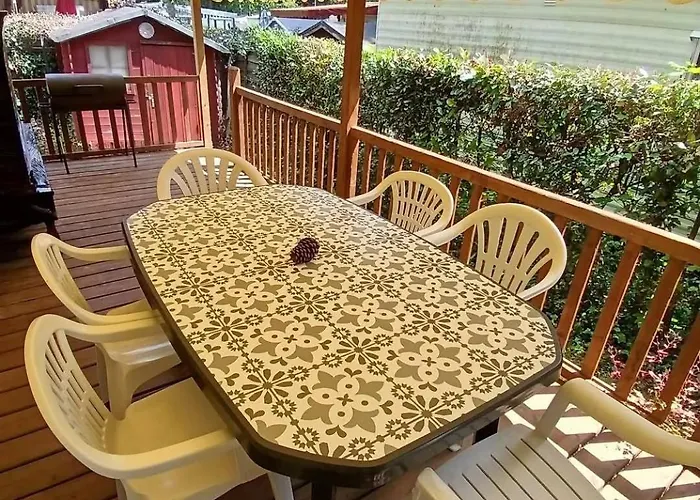 Mobil-home Confort 2 à *